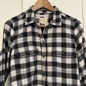 American Eagle plaid shirt, size, medium